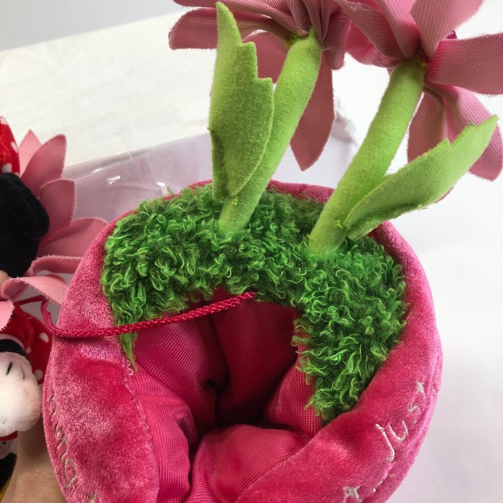 Disney Store Minnie in a Flower Pot Plush Doll 8" "Something from the Heart " - Picture 8 of 10